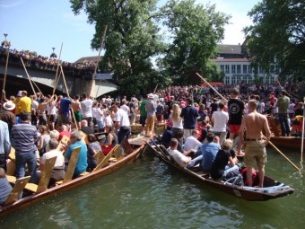 Stocherkahnrennen Zuschauerkahn